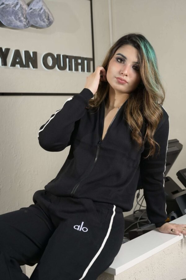 ALO COORDINATES SET BLACK