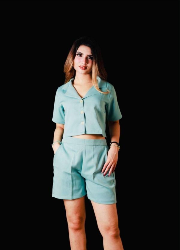 WOMEN'S COORDINATES TOPS AND SHORTS